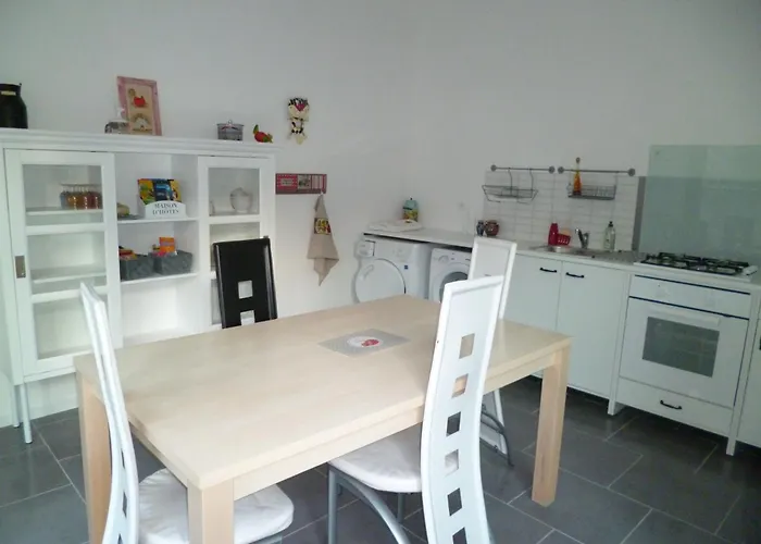 Bed & Breakfast Mas Les Dolmens Et Table D'hotes